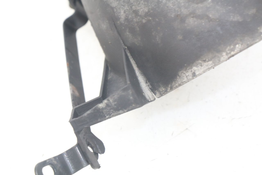 photo de GUARDABARROS TRASERO JM MOTORS EVOLIS 4T 50 (2018 - 2022) - Detalle de la pieza