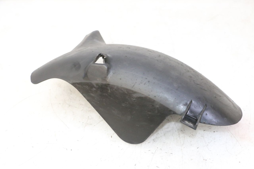 photo de GUARDABARROS TRASERO HONDA FES S-WING SWING ABS 125 (2007 - 2015) - Primer plano técnico