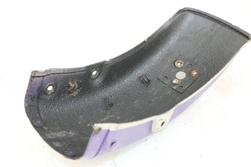 photo de GUARDABARROS TRASERO SUZUKI GN 125 (1997 - 2000) - Detalle de la pieza