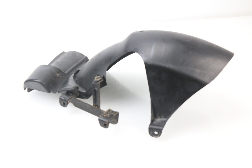 photo de GUARDABARROS TRASERO SYM JET 4 50 (2010 - 2014) - Detalles de los puntos de fijación