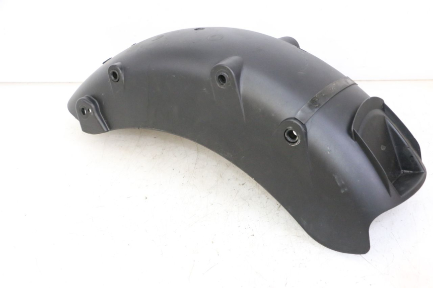 photo de GUARDABARROS TRASERO KEEWAY K-LIGHT KLIGHT 125 (2018 - 2025) - Detalles de los puntos de fijación