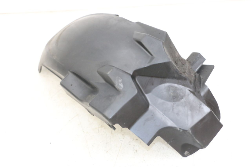 photo de GUARDABARROS TRASERO PEUGEOT KISBEE 2T 50 (2018 - 2022) - Primer plano técnico