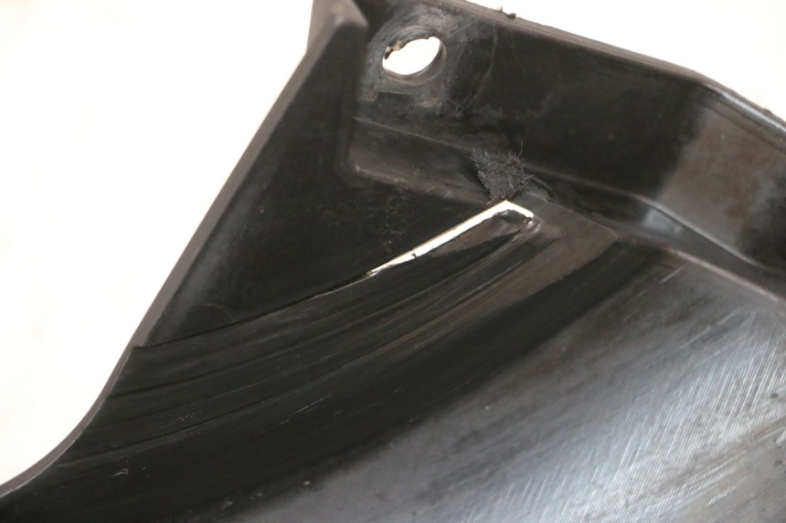 photo de GUARDABARROS TRASERO PEUGEOT KISBEE 4T 50 (2018 - 2022) - Detalle de la pieza