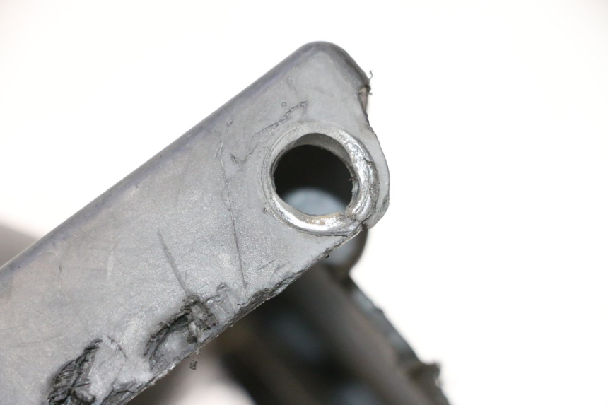 photo de GUARDABARROS TRASERO PEUGEOT KISBEE 4T 50 (2010 - 2017) - Primer plano técnico