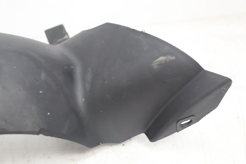 photo de GUARDABARROS TRASERO PEUGEOT LUDIX ONE 50 (2004 - 2006) - Detalles de los puntos de fijación