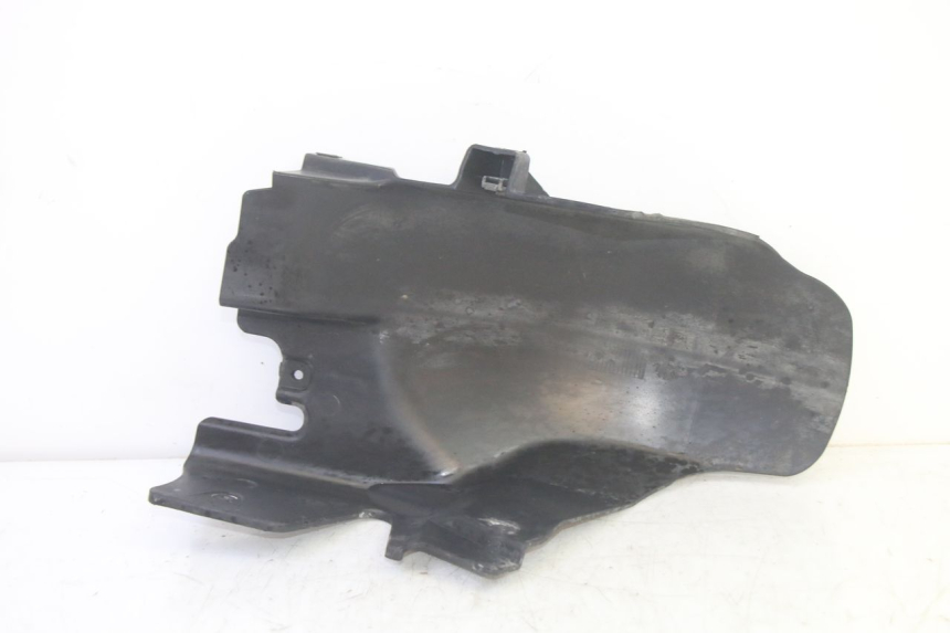 photo de GUARDABARROS TRASERO PIAGGIO MP3 HPE 350 (2018 - 2020) - Primer plano técnico