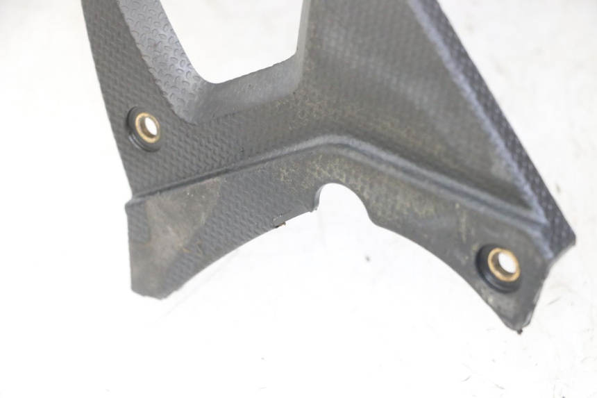 photo de GUARDABARROS TRASERO GILERA NEXUS 125 (2009 - 2013) - Primer plano técnico