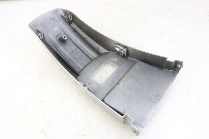 photo de GUARDABARROS TRASERO ROYAL ENFIELD HYMALAYAN 410 (2016 - 2023) - Zoom estado de uso