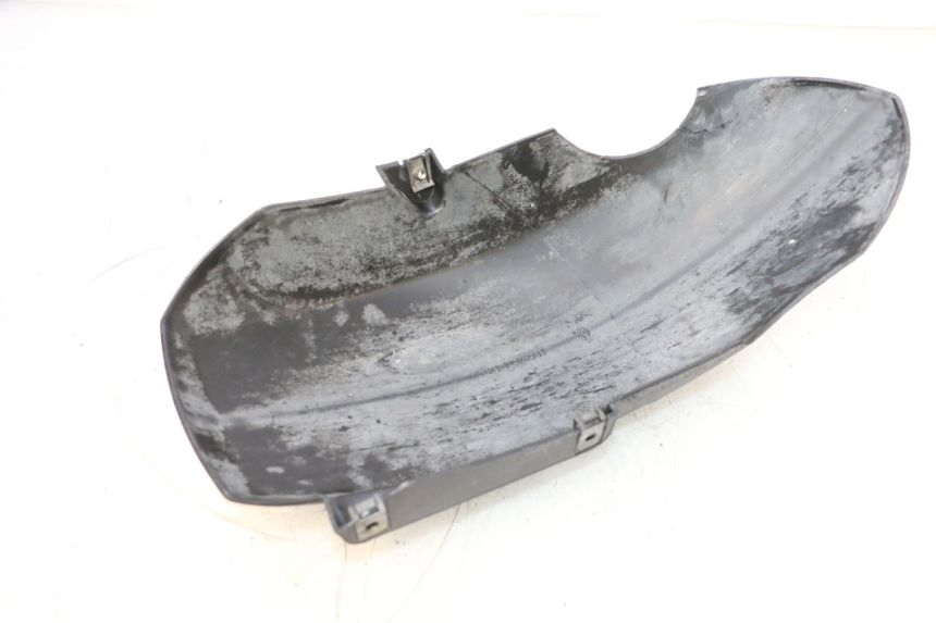 photo de GUARDABARROS TRASERO PEUGEOT SATELIS COMPRESSOR K15 125 (2006 - 2009) - Detalle de la pieza