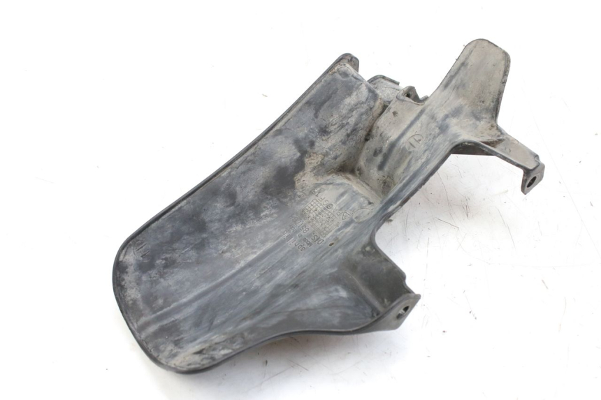 photo de GUARDABARROS TRASERO APRILIA SCARABEO 100 (2003 - 2012) - Primer plano técnico