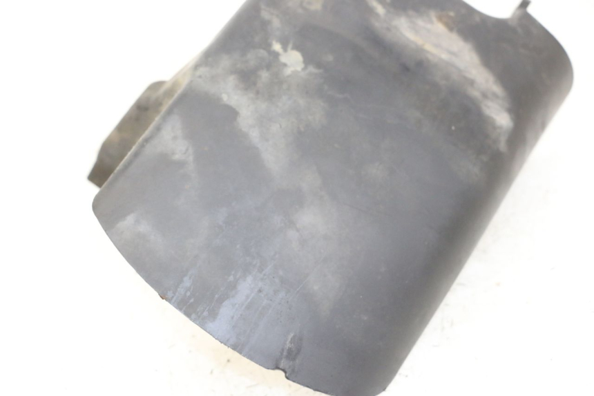 photo de GUARDABARROS TRASERO PIAGGIO TYPHOON 50 (2000 - 2009) - Primer plano técnico