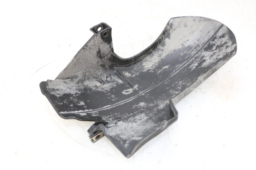 photo de GUARDABARROS TRASERO PIAGGIO VESPA GTS SUPER IE 125 (2009 - 2016) - Detalle de la pieza