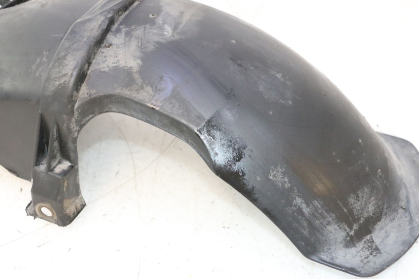 photo de GUARDABARROS TRASERO PIAGGIO VESPA LX 2T 50 (2005 - 2013) - Detalles de los puntos de fijación
