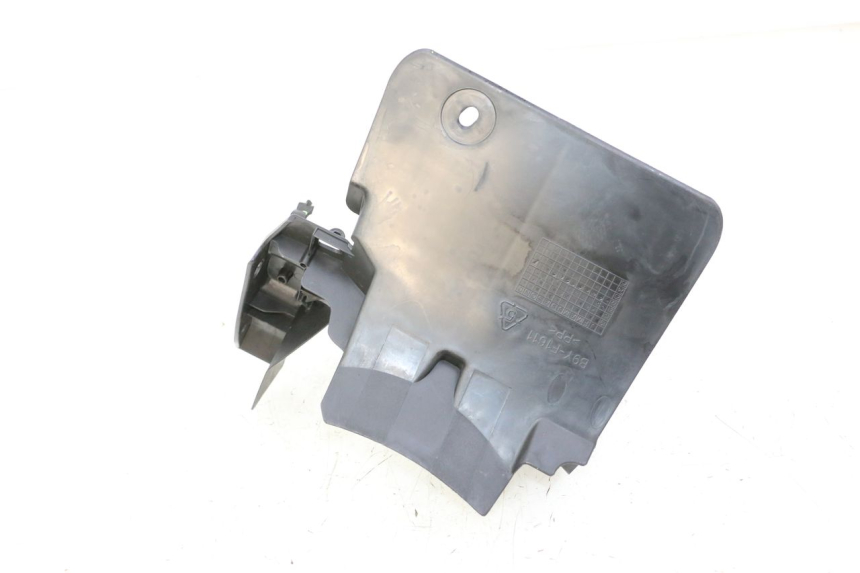 photo de GUARDABARROS TRASERO YAMAHA XMAX X-MAX 125 (2021 - 2025) - Otra perspectiva