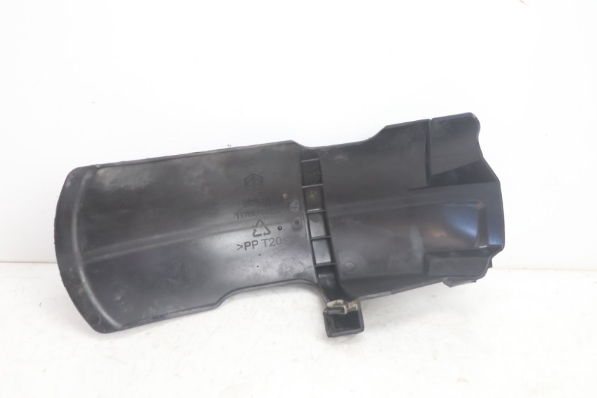 photo de GUARDABARROS TRASERO PIAGGIO ZIP IGET 4T 50 (2021 - 2023) - Primer plano técnico
