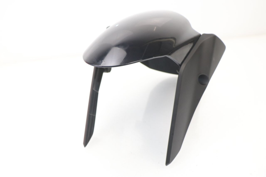 photo de GUARDABARROS DELANTERO KYMCO AGILITY CITY 16P 125 (2015 - 2021) - Detalles de los puntos de fijación