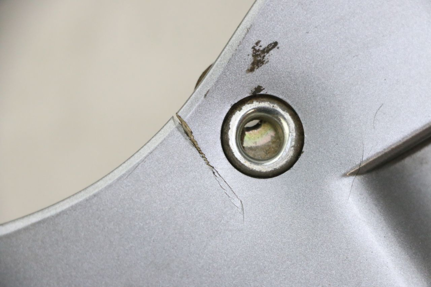 photo de Guardabarros delantero HYOSUNG GV AQUILA 125 (2000 - 2009) - Detalles de los puntos de fijación