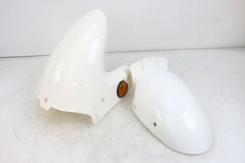 photo de GUARDABARROS DELANTERO JONWAY AZTRAL 125 (2008 - 2017) - Otra perspectiva