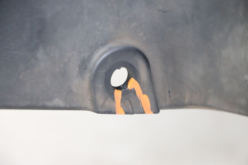 photo de GUARDABARROS DELANTERO SUZUKI BURGMAN 125 (2007 - 2014) - Otra perspectiva