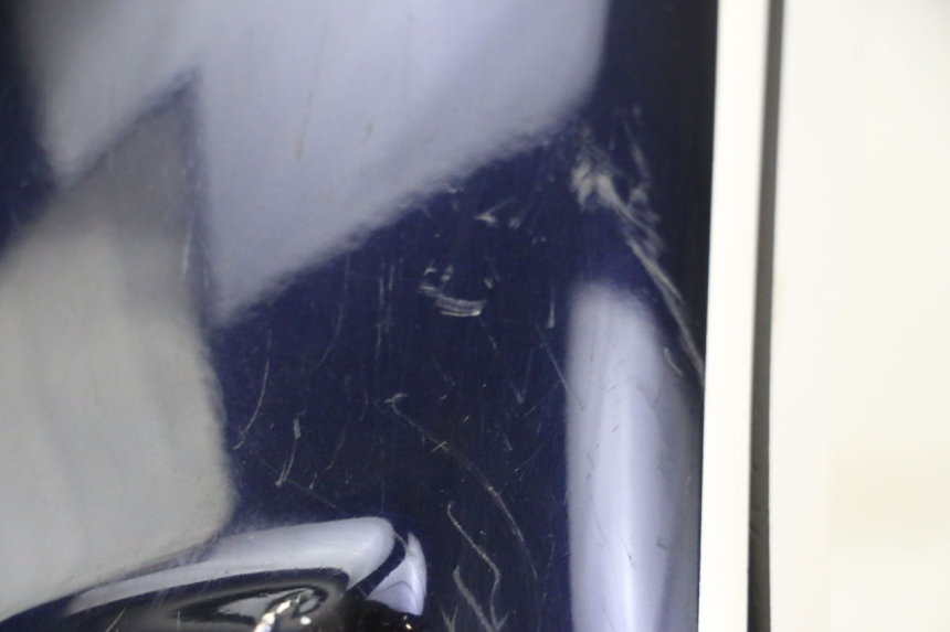 photo de GUARDABARROS DELANTERO HONDA CBR RR FIREBLADE 900 (1992 - 1994) - Detalles de los puntos de fijación