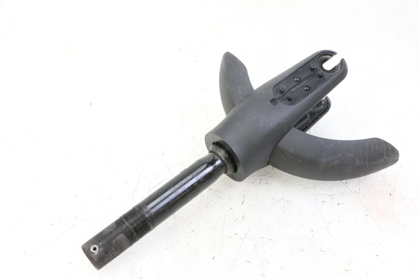 photo de GUARDABARROS DELANTERO SEGWAY NINEBOT E2 1 - Detalle de la pieza