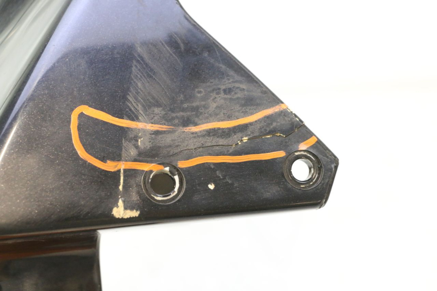 photo de GUARDABARROS DELANTERO PEUGEOT ELYSTAR 50 (2002 - 2014) - Detalle de la pieza