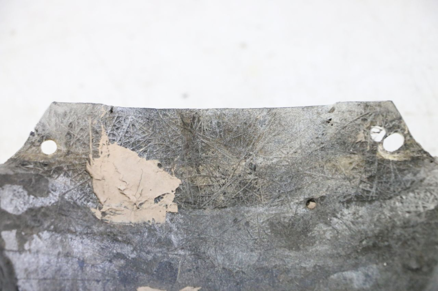 photo de GUARDABARROS DELANTERO YAMAHA FJ 36Y 1100 (1984 - 1985) - Zoom sobre los componentes