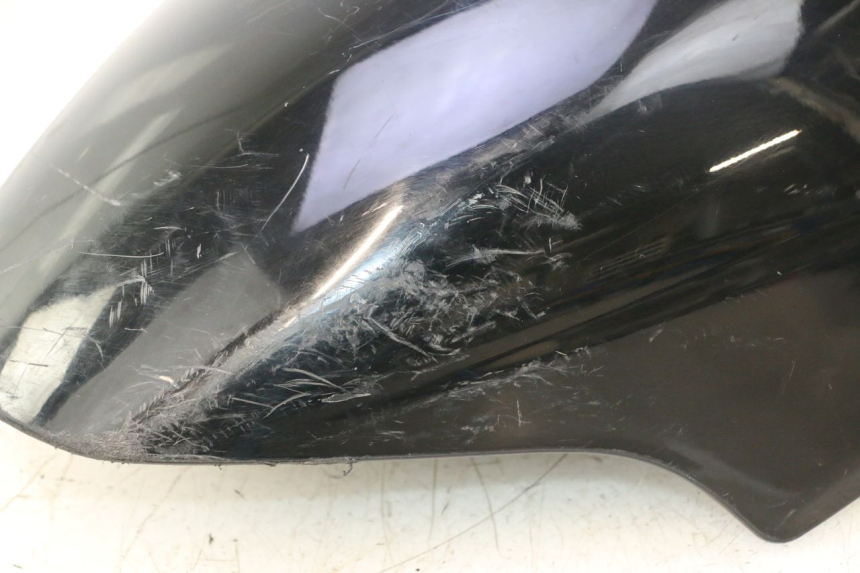 photo de GUARDABARROS DELANTERO PIAGGIO FLY 2T 50 (2004 - 2017) - Detalle de la pieza