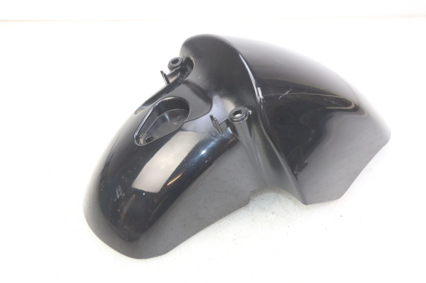 photo de GUARDABARROS DELANTERO PIAGGIO FLY 4T 50 (2013 - 2017) - Primer plano técnico