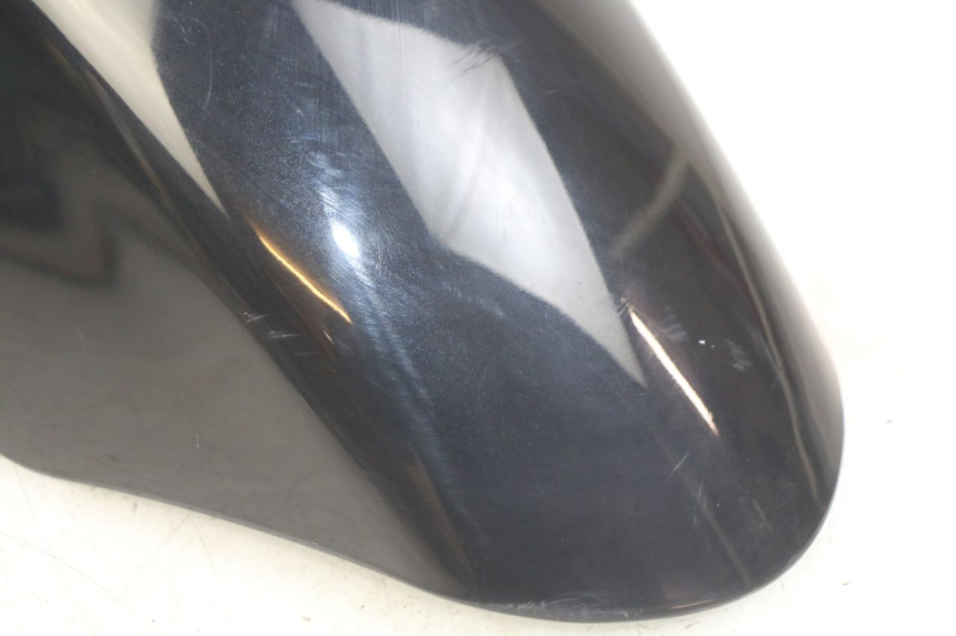 photo de GUARDABARROS DELANTERO PIAGGIO FLY 4T 50 (2013 - 2017) - Detalles de los puntos de fijación