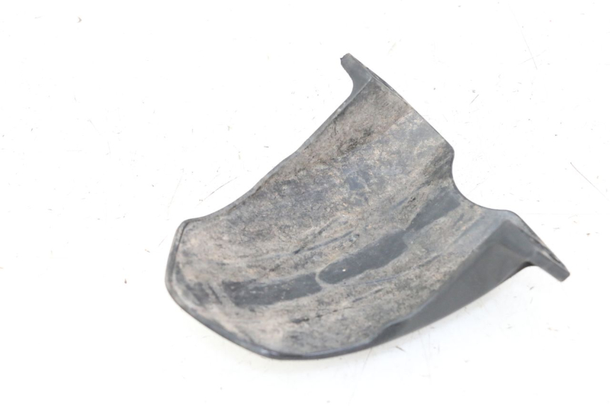 photo de GUARDABARROS DELANTERO KUKIRIN G2 MASTER 1 - Detalle de la pieza