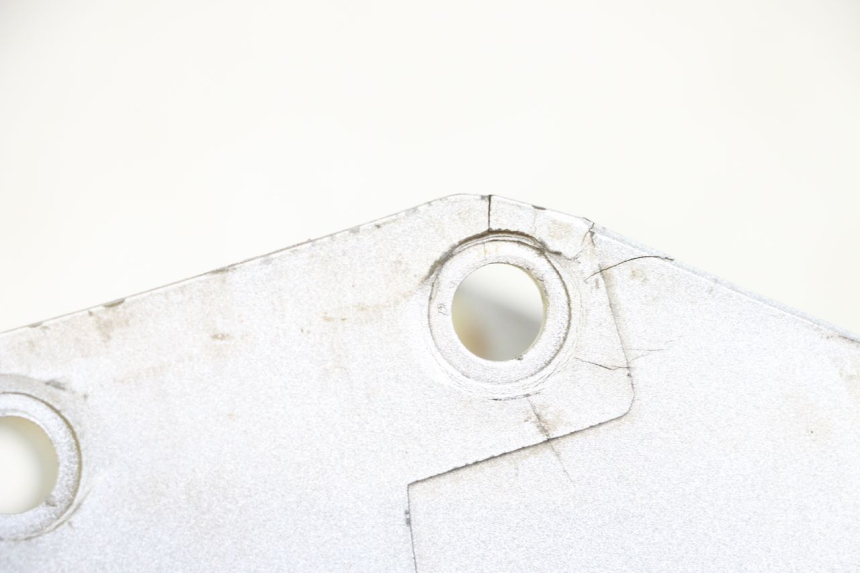 photo de Guardabarros delantero HYOSUNG GF 125 (2001 - 2005) - Primer plano técnico