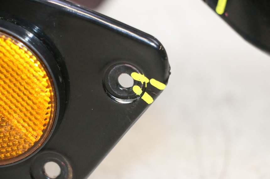 photo de GUARDABARROS DELANTERO VASTRO GP 2T 50 (2013 - 2017) - Otra vista del artículo