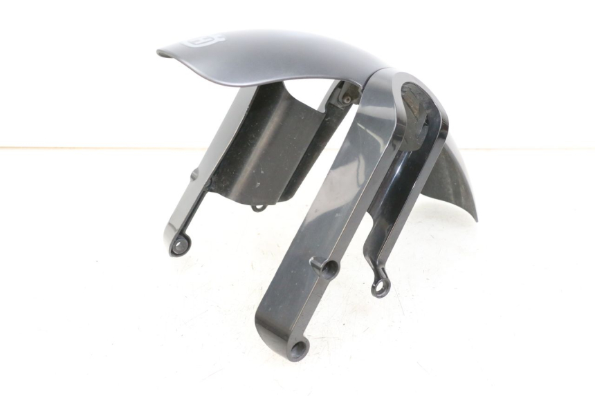 photo de GUARDABARROS DELANTERO HUSQVARNA SVARTPILEN 401 (2018 - 2023) - Detalle de la pieza