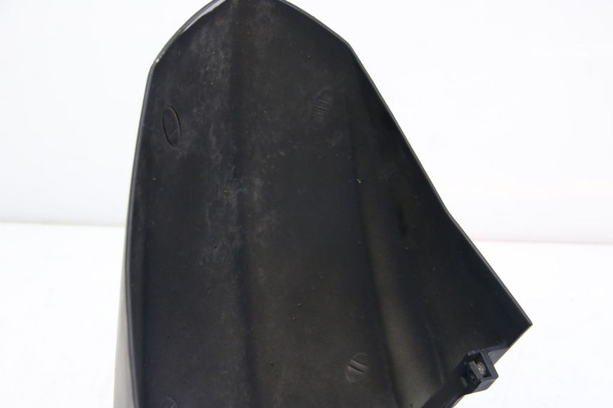 photo de GUARDABARROS DELANTERO PEUGEOT KISBEE 2T 50 (2018 - 2022) - Inspección visual detallada