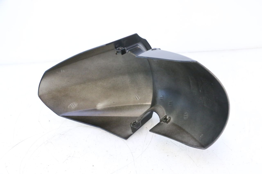 photo de GUARDABARROS DELANTERO PEUGEOT KISBEE 2T 50 (2010 - 2017) - Detalle de la pieza