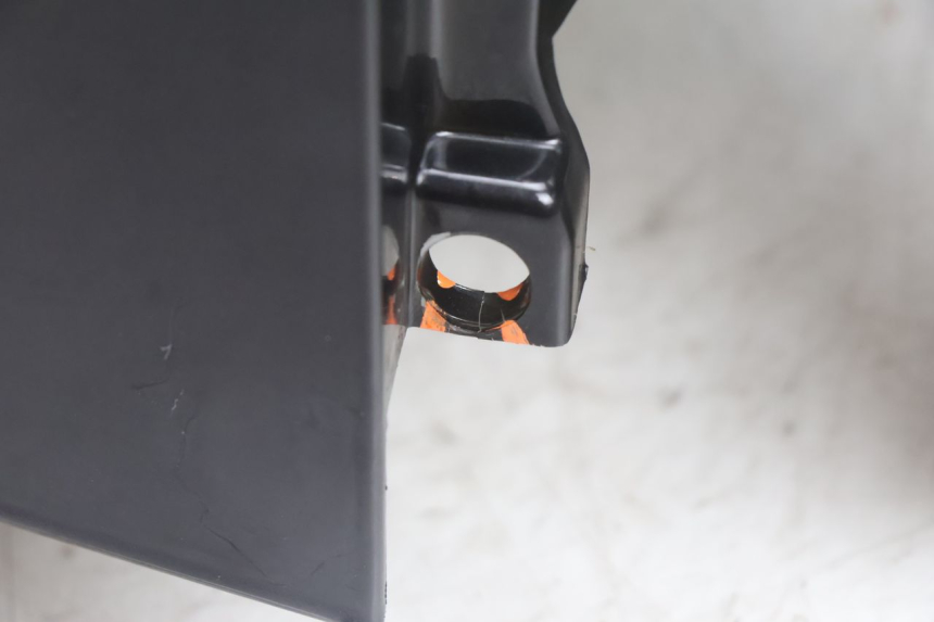 photo de GUARDABARROS DELANTERO PEUGEOT KISBEE 4T 50 (2010 - 2017) - Estado de la superficie y material