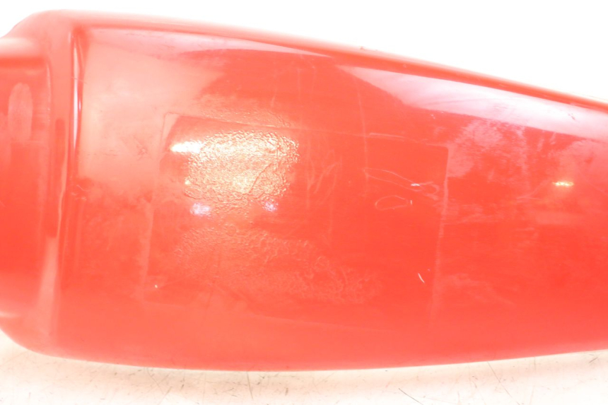 photo de GUARDABARROS DELANTERO KYMCO STRYKER OFF ROAD 125 (1999 - 2005) - Estado de la superficie y material