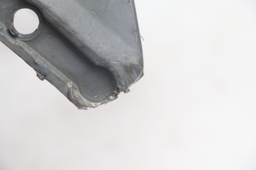photo de GUARDABARROS DELANTERO PEUGEOT LUDIX ONE 50 (2004 - 2006) - Detalle de la pieza