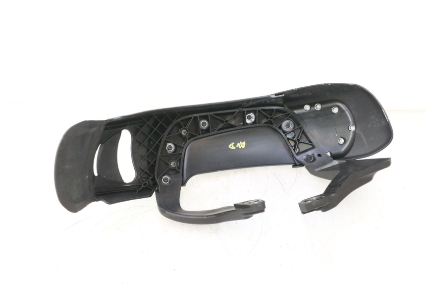 photo de GUARDABARROS DELANTERO PIAGGIO MP3 HPE 530 (2022 - 2026) - Vista general del producto