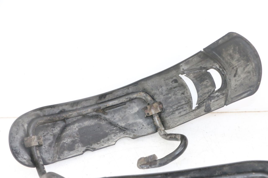 photo de GUARDABARROS DELANTERO PIAGGIO MP3 LT 300 (2010 - 2016) - Zoom estado de uso