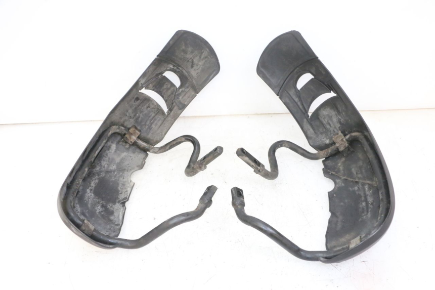 photo de GUARDABARROS DELANTERO PIAGGIO MP3 LT 300 (2010 - 2016) - Primer plano técnico