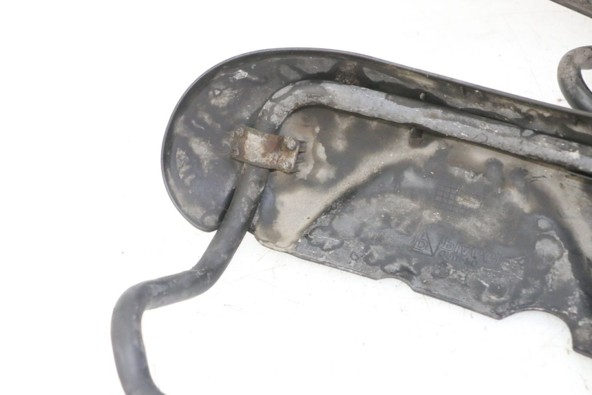 photo de GUARDABARROS DELANTERO PIAGGIO MP3 LT 300 (2010 - 2016) - Zoom estado de uso