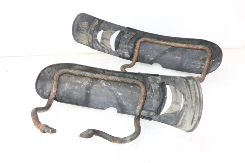 photo de GUARDABARROS DELANTERO PIAGGIO MP3 RL 250 (2006 - 2010) - Detalle de la pieza