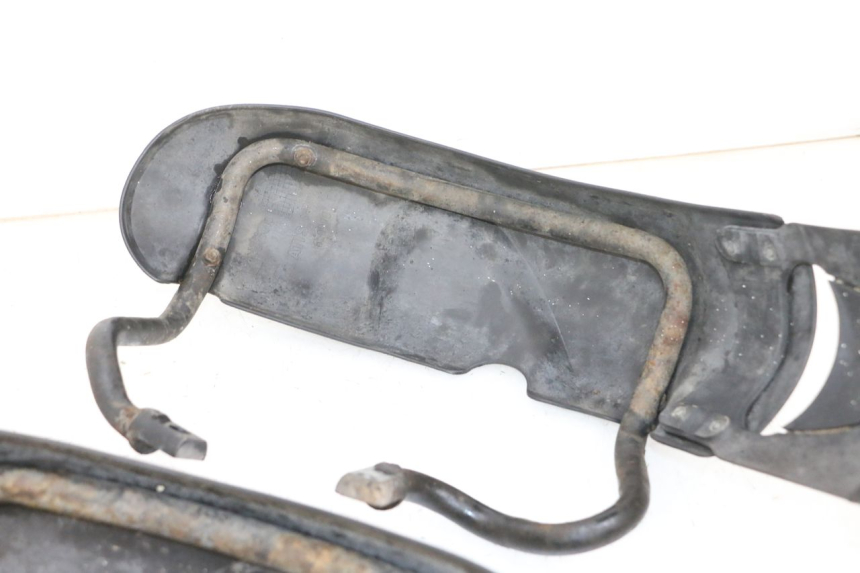 photo de GUARDABARROS DELANTERO PIAGGIO MP3 RL 250 (2006 - 2010) - Otra perspectiva