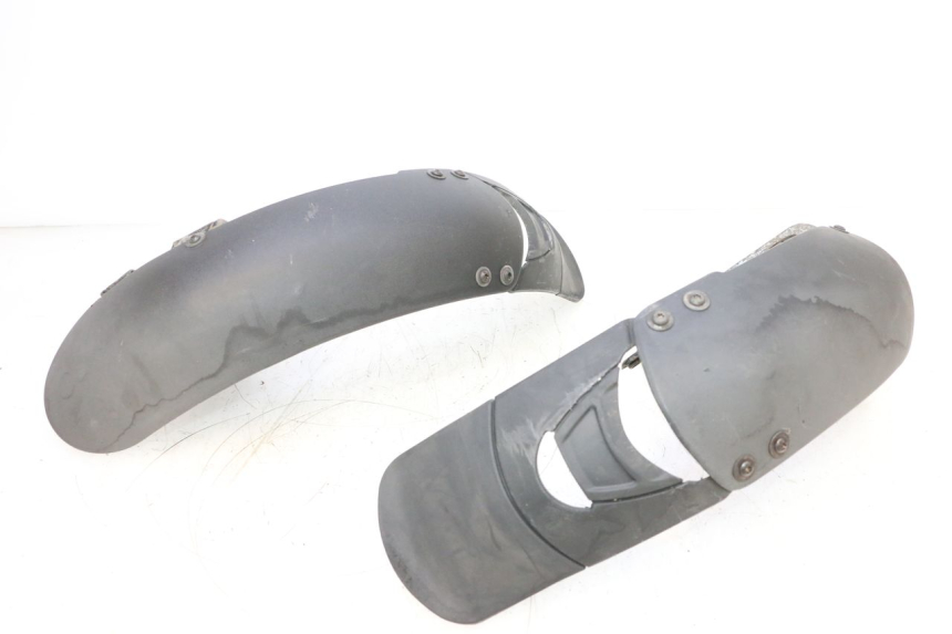 photo de GUARDABARROS DELANTERO PIAGGIO MP3 125 (2006 - 2014) - Primer plano técnico