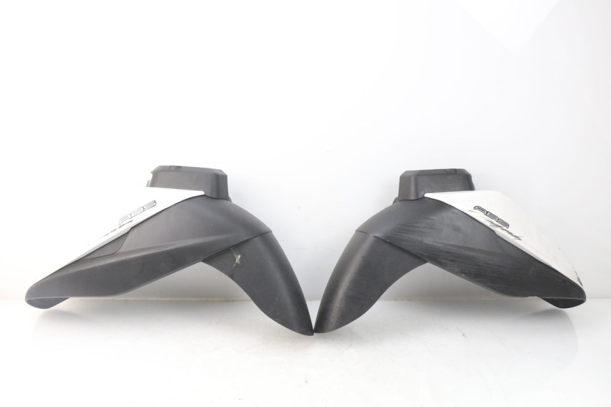 photo de GUARDABARROS DELANTERO MBK MW TRYPTIK 125 (2017 - 2022) - Detalle de la pieza