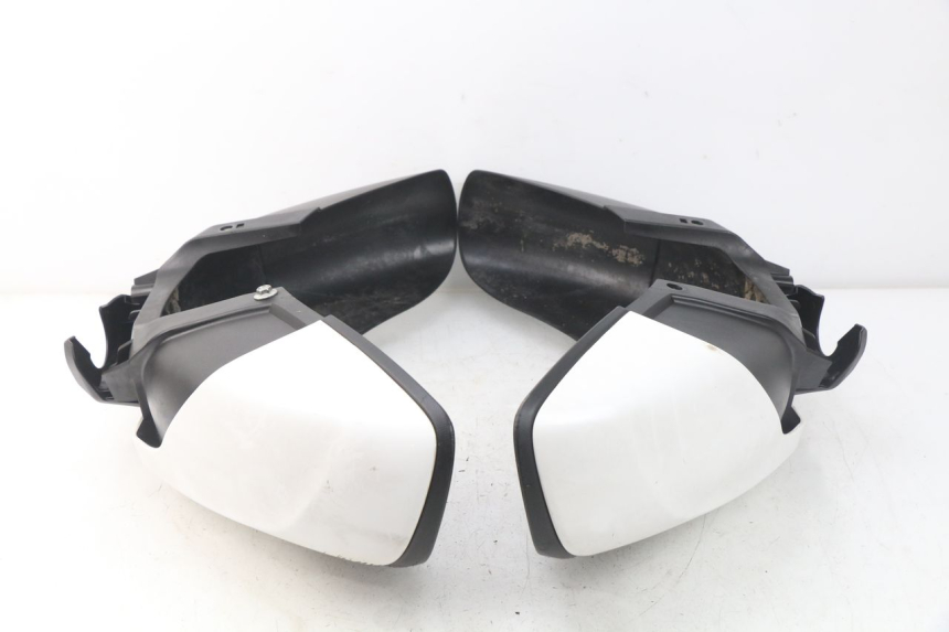 photo de GUARDABARROS DELANTERO MBK MW TRYPTIK 125 (2017 - 2022) - Características distintivas