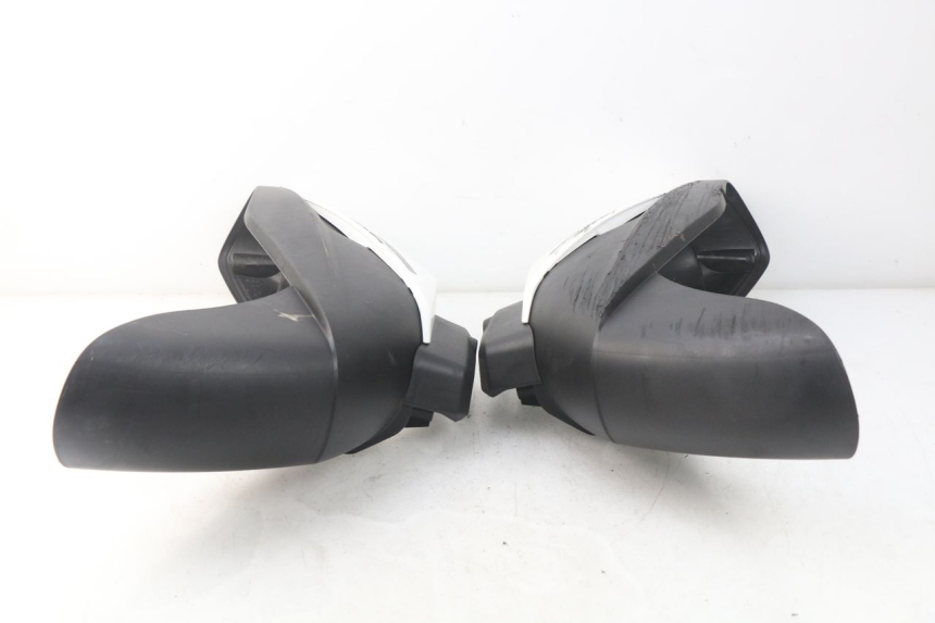 photo de GUARDABARROS DELANTERO MBK MW TRYPTIK 125 (2017 - 2022) - Zoom estado de uso