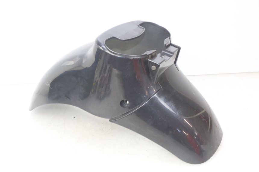 photo de GUARDABARROS DELANTERO KYMCO PEOPLE 250 (2004 - 2008) - Características distintivas